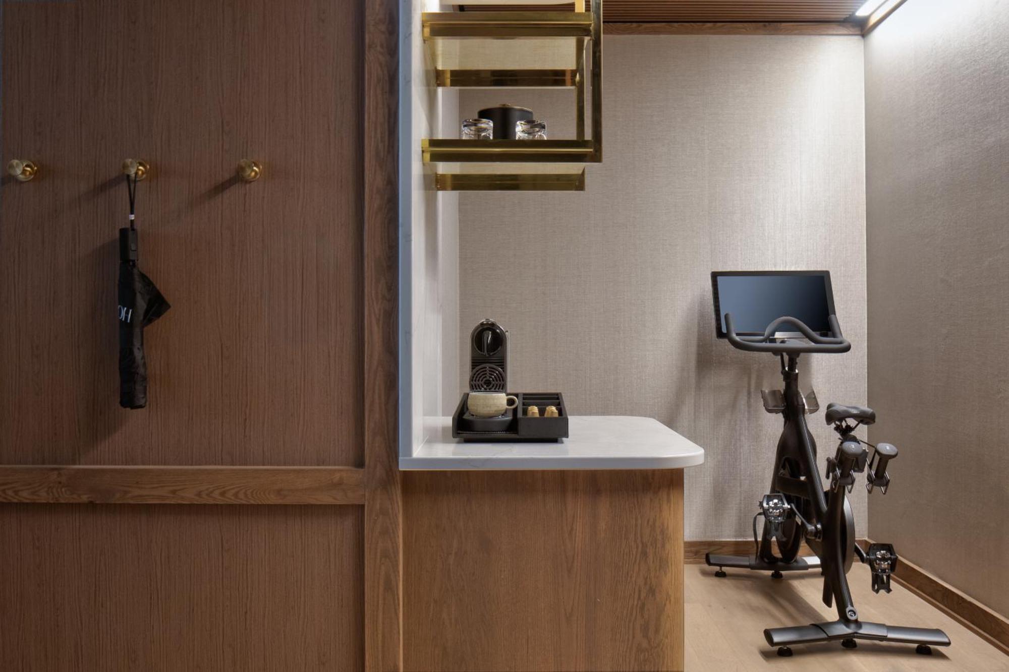 Ada Hotel 외부 사진